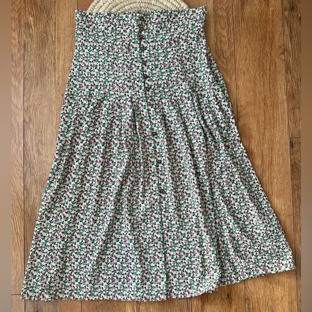 H&M Skirt with Button Front, High Waisted Floral Print, Midi Length